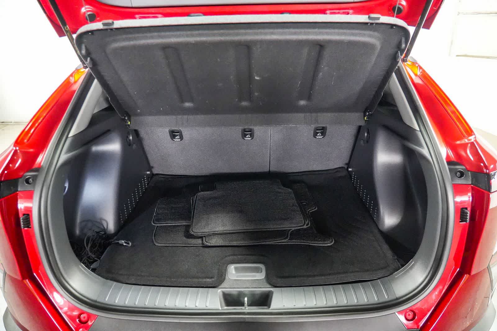 Used 2024 Hyundai Kona SEL w/ Convenience Package FWD image 25