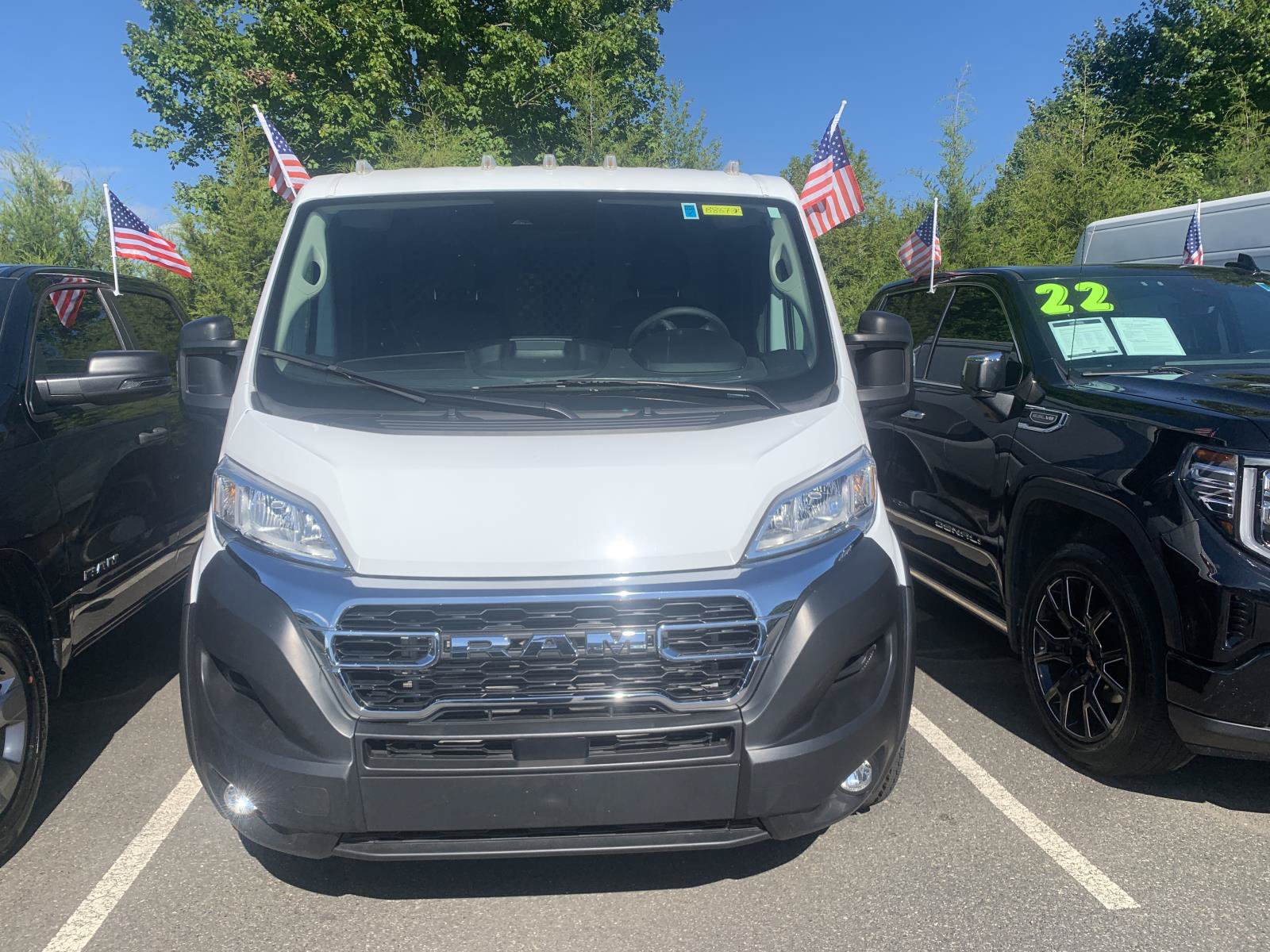 Used 2025 RAM ProMaster 2500 w/ U-Haul Equipment Group FWD image 2