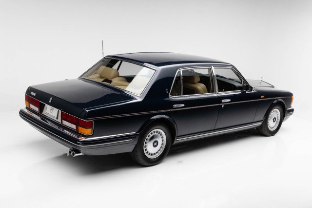 Used 1998 Rolls-Royce Silver Spur image 3