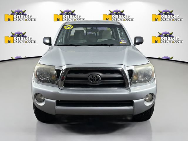 Used 2009 Toyota Tacoma 4x4 Double Cab w/ SR5 Pkg #2 image 2