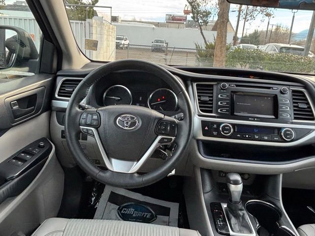 Used 2015 Toyota Highlander Plus image 21