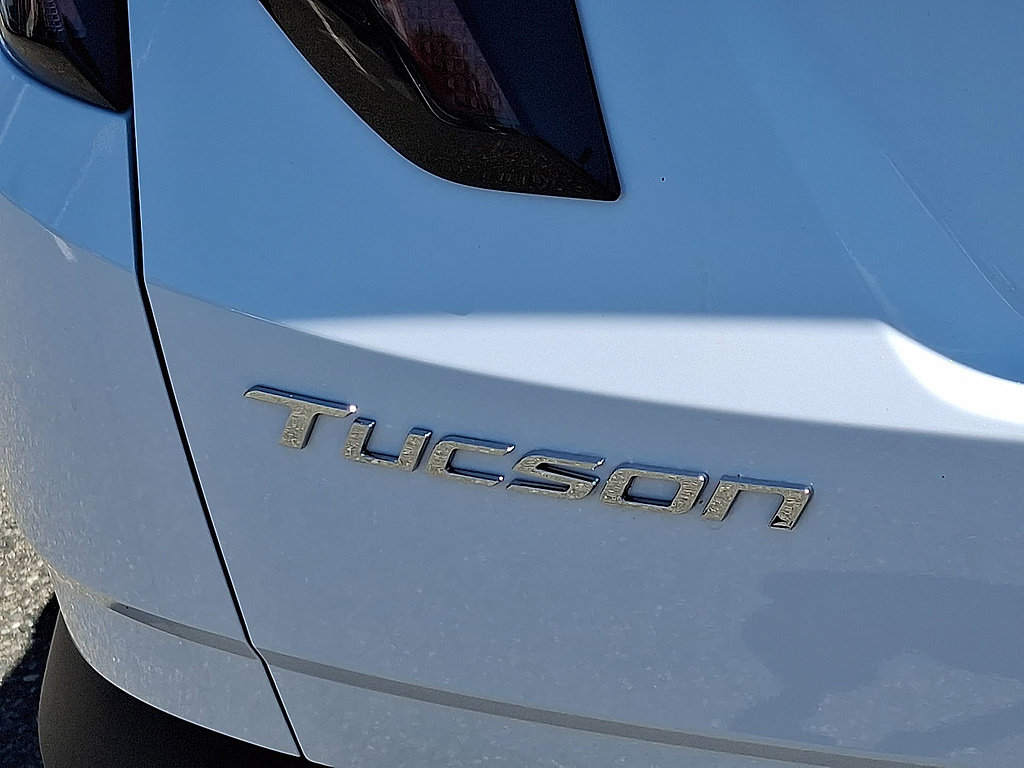 Certified 2024 Hyundai Tucson Limited AWD/4WD image 24