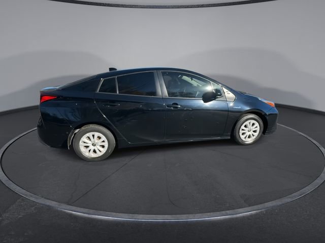 Used 2021 Toyota Prius LE image 15
