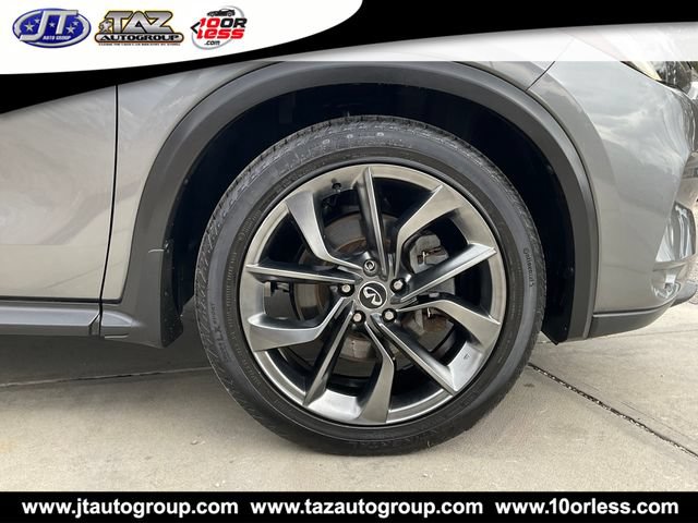 Used 2019 INFINITI QX50 Essential w/ Sensory Package AWD/4WD image 9