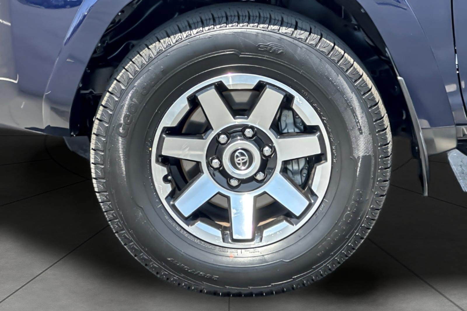 Certified 2022 Toyota 4Runner TRD Off-Road Premium AWD/4WD image 26