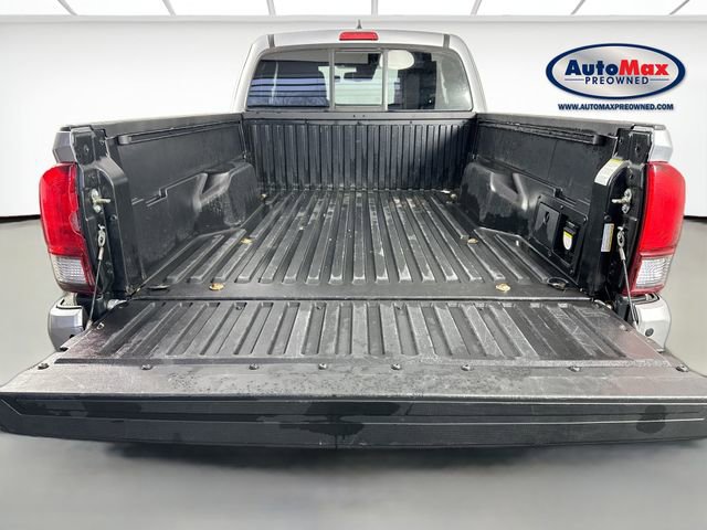 Used 2019 Toyota Tacoma TRD Sport w/ Technology Package image 25