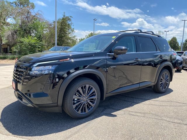 New 2026 Nissan Pathfinder SL w/ SL Premium Package