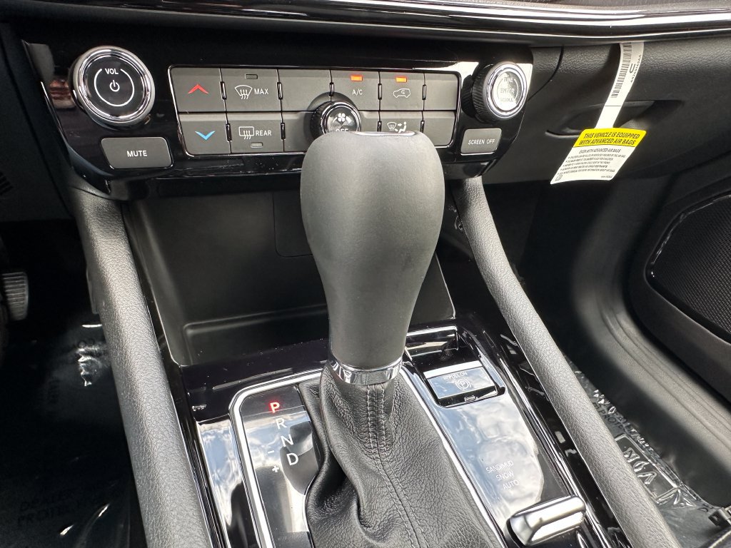 New 2026 Jeep Compass Latitude AWD/4WD image 28
