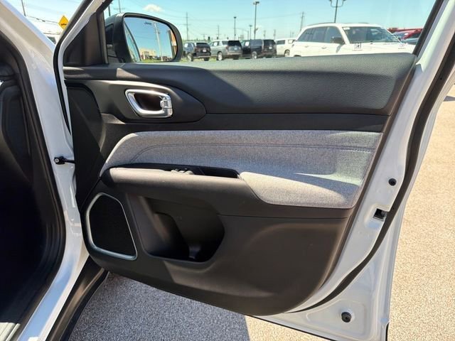 Used 2024 Jeep Compass Sport AWD/4WD image 35