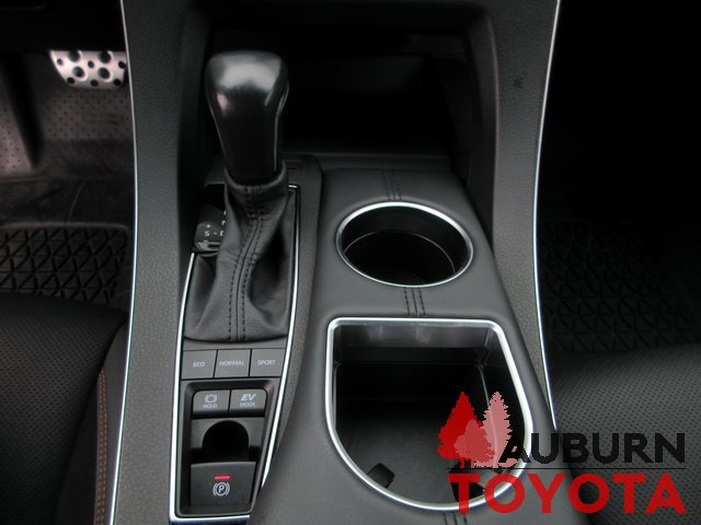 Certified 2022 Toyota Avalon XSE image 20