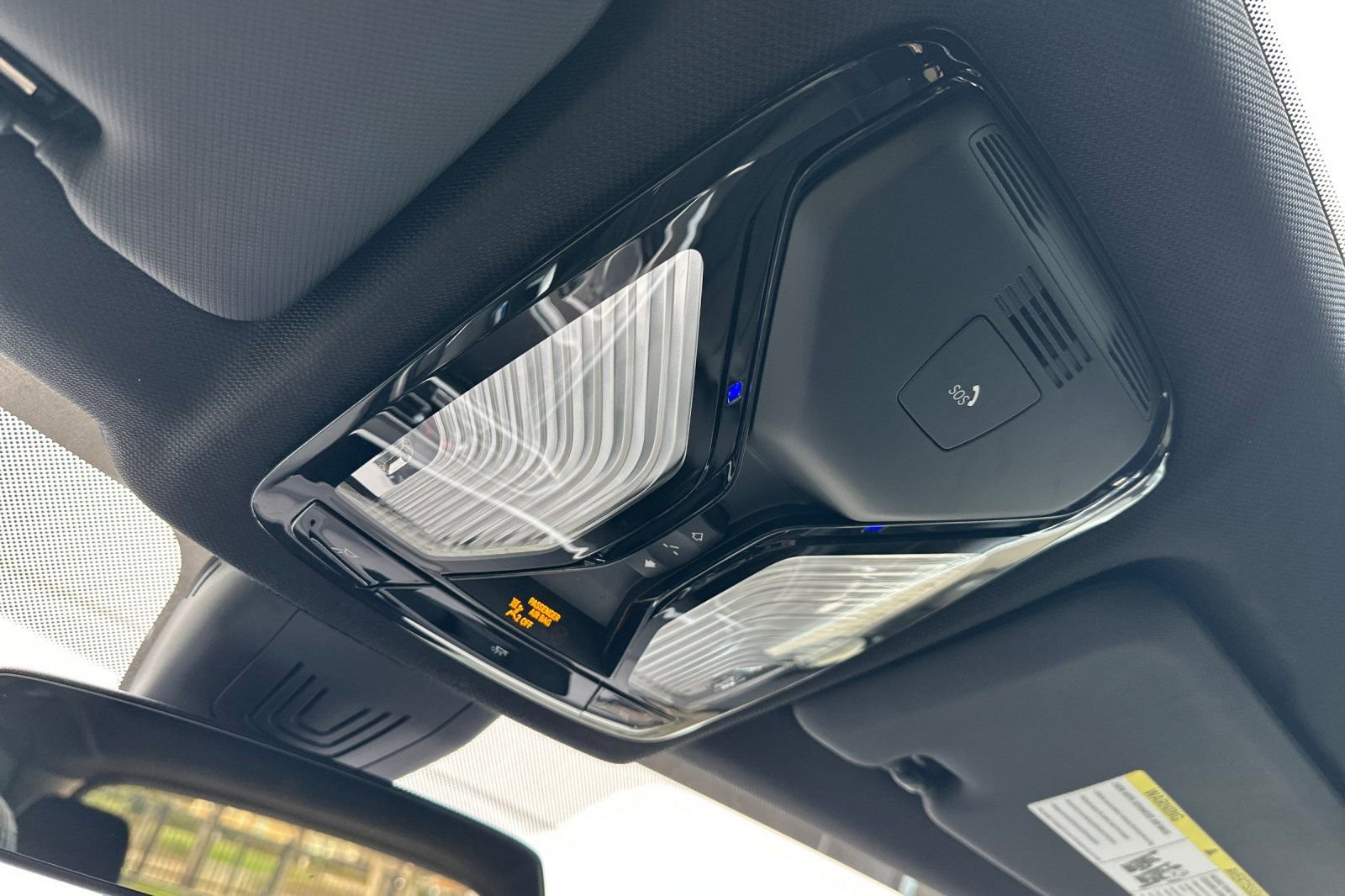 Used 2022 BMW X5 xDrive40i w/ Parking Assistance Package image 24