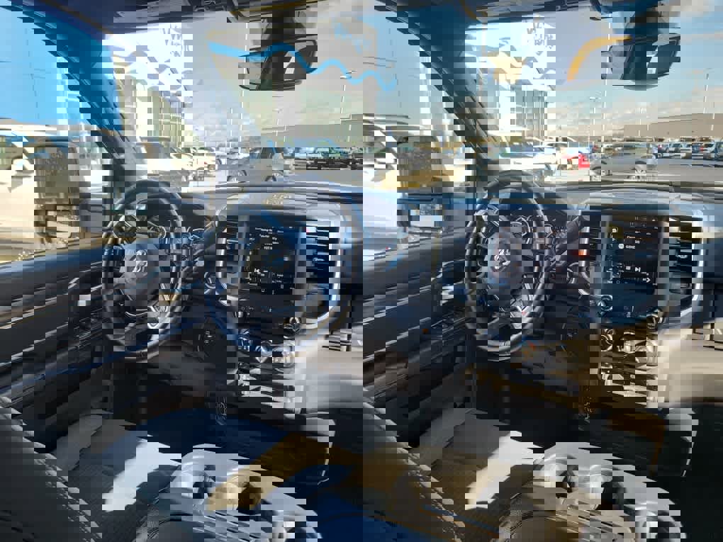 Used 2024 RAM 2500 Big Horn image 17