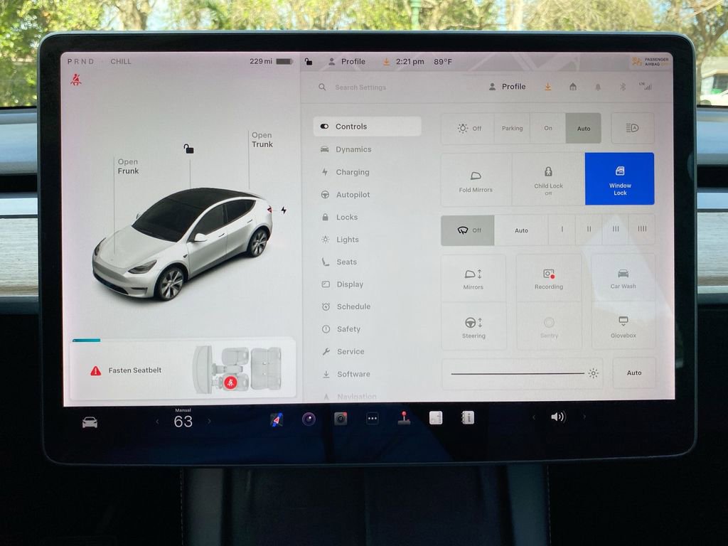 Used 2022 Tesla Model Y Long Range image 30