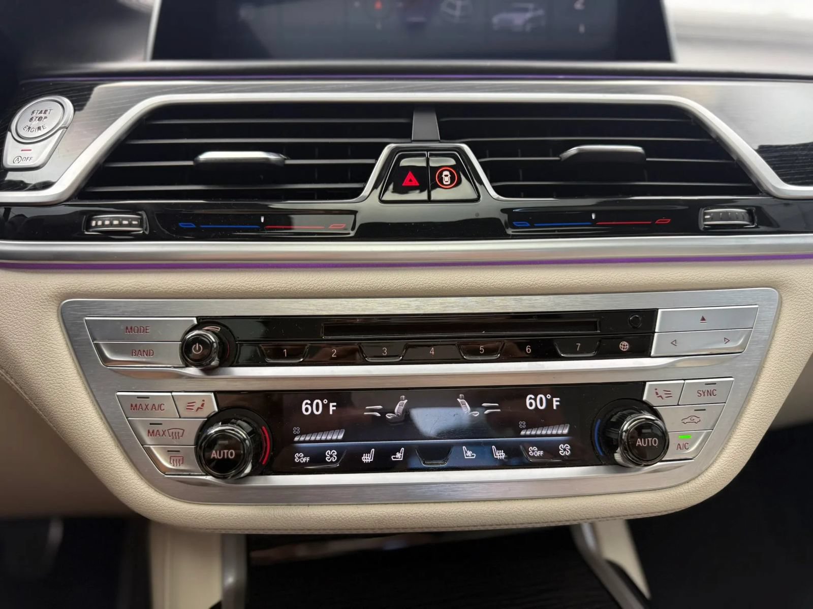 Used 2019 BMW 750i xDrive w/ Executive Package AWD/4WD image 50