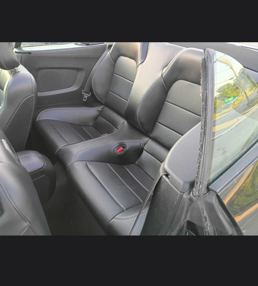 Used 2017 Ford Mustang Premium RWD image 17