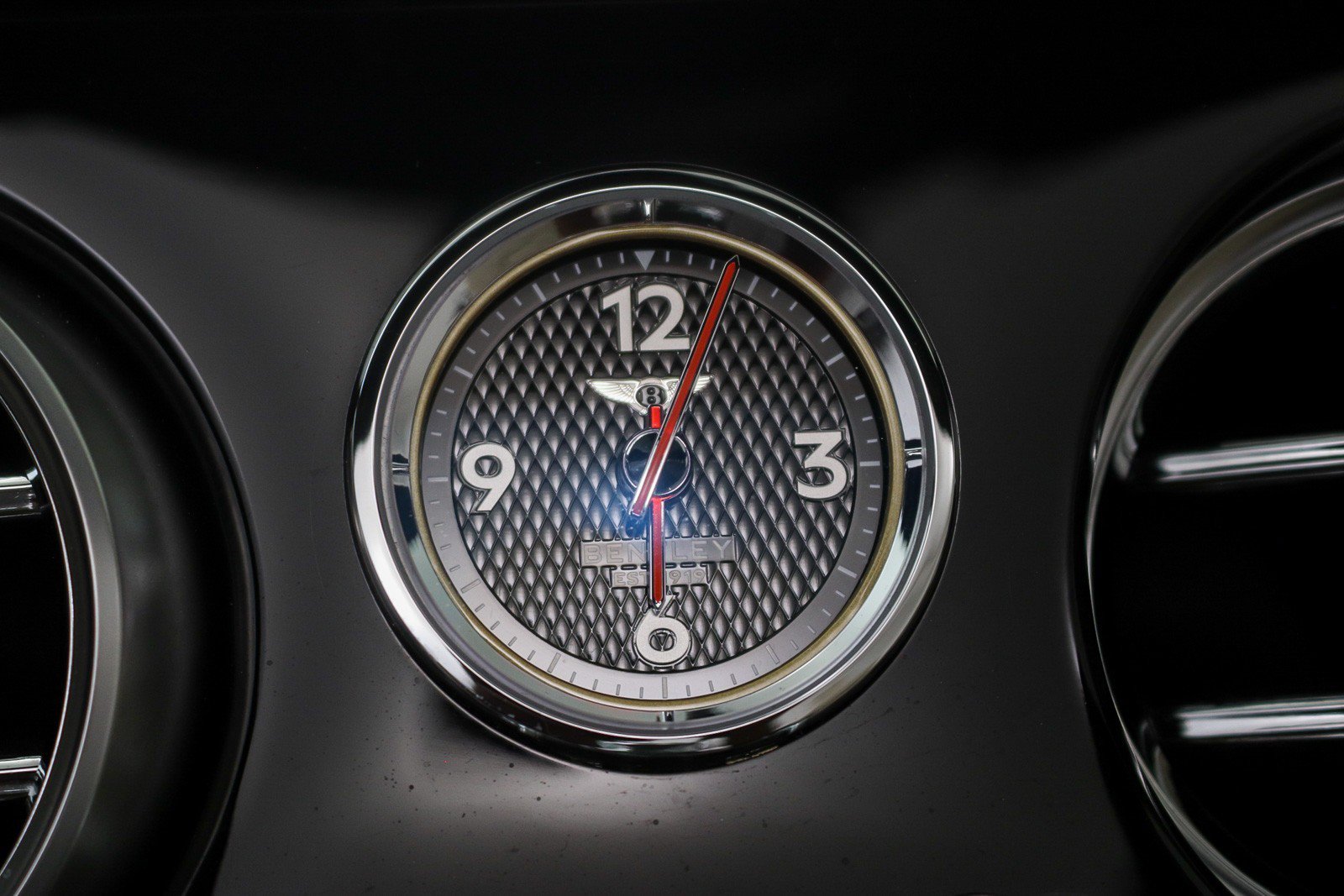 Used 2020 Bentley Continental GT V8 AWD/4WD image 31