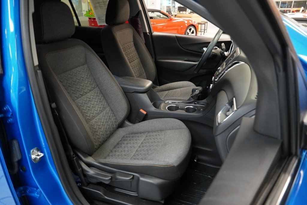 Certified 2024 Chevrolet Equinox LT w/ LPO, Floor Liner Package image 32