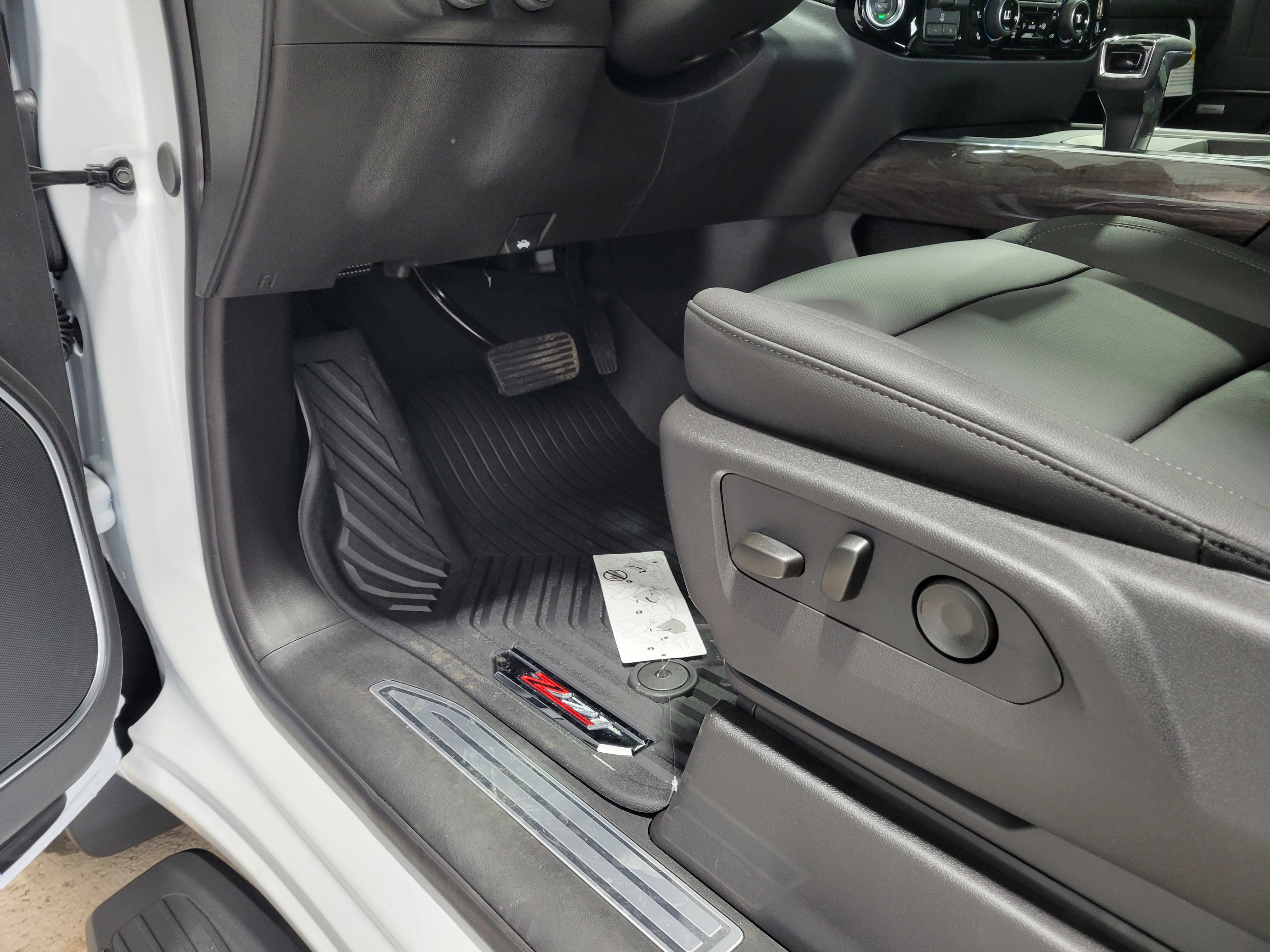 New 2026 Chevrolet Silverado 1500 LTZ image 29