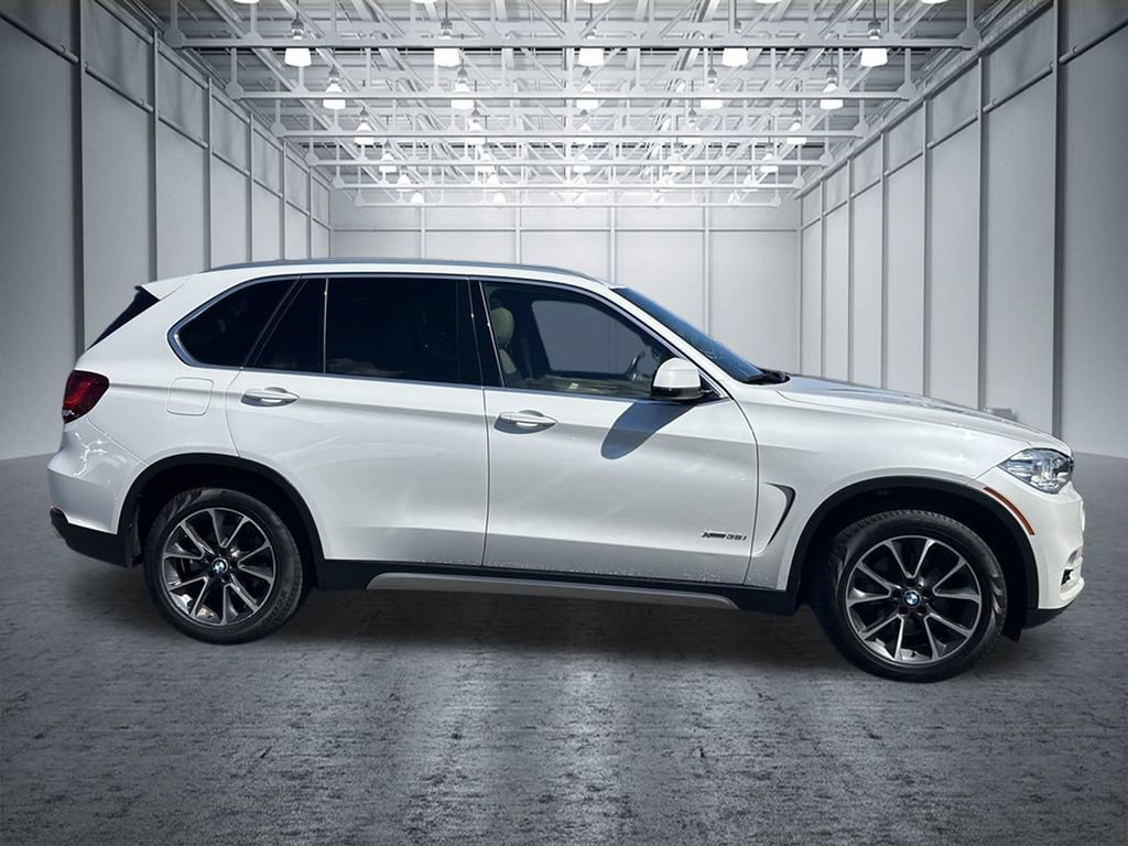Used 2018 BMW X5 xDrive35i AWD/4WD image 25