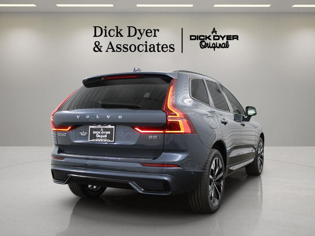 New 2026 Volvo XC60 B5 Plus w/ Protection Package Premier AWD/4WD image 11