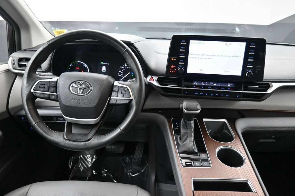 Certified 2022 Toyota Sienna XLE AWD/4WD image 20