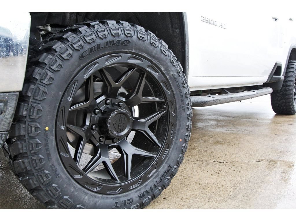 Used 2025 Chevrolet Silverado 2500 LTZ w/ LTZ Convenience Package AWD/4WD image 28