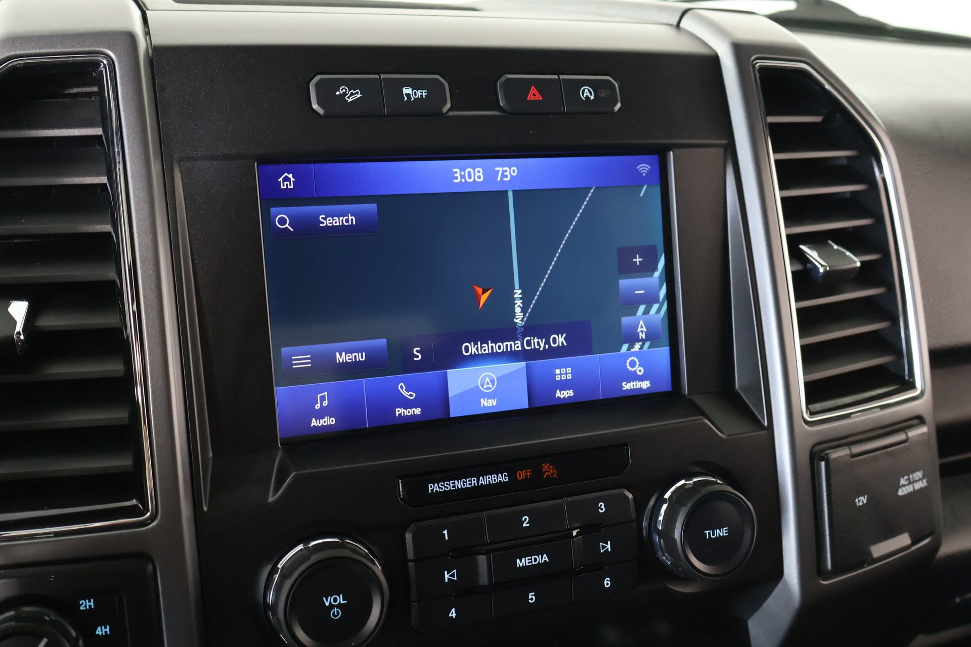 Used 2020 Ford F150 XLT w/ Equipment Group 302A Luxury AWD/4WD image 7