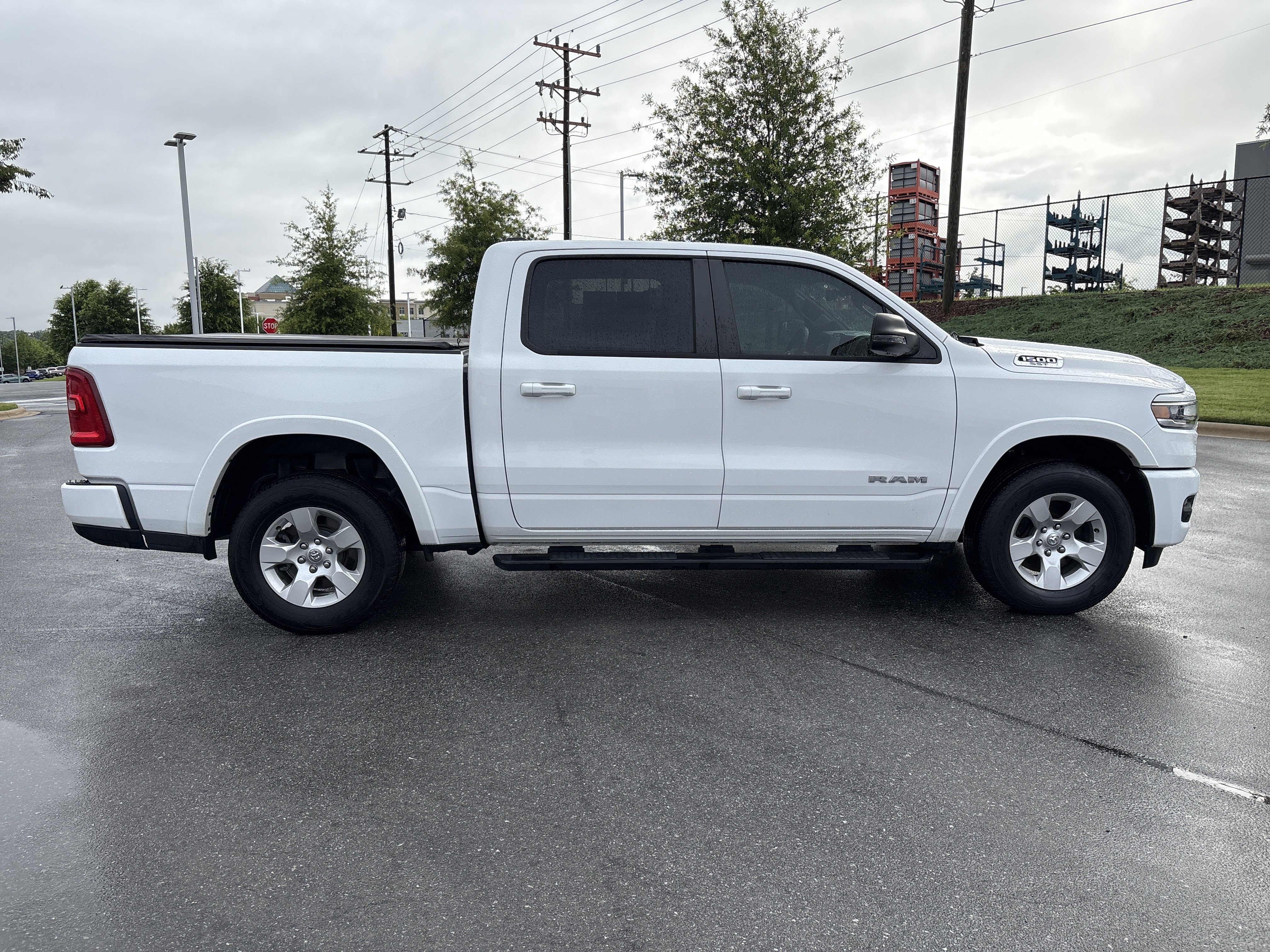Used 2025 RAM 1500 Big Horn AWD/4WD image 10