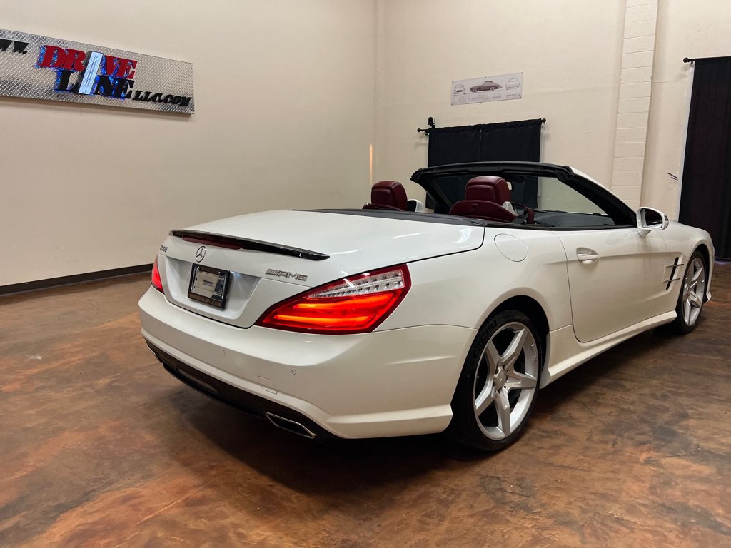 Used 2013 Mercedes-Benz SL 550 w/ Premium Pkg image 19