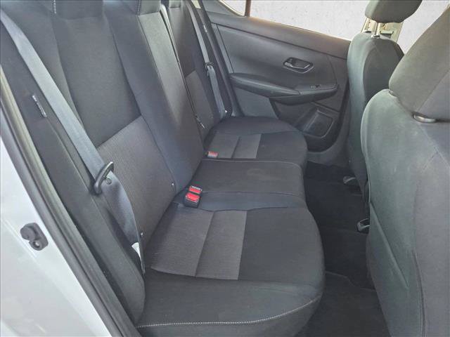 Used 2025 Nissan Sentra SV FWD image 18
