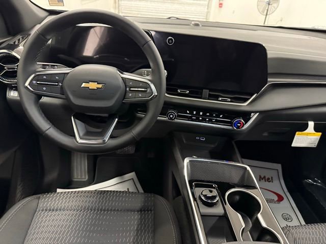 New 2026 Chevrolet Equinox LT image 18