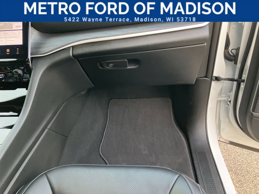 Used 2025 Jeep Grand Cherokee Limited 4xe image 49