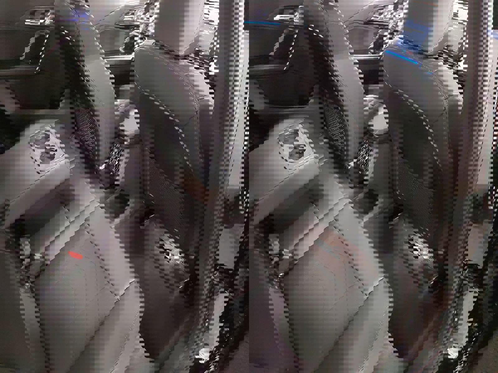 Used 2023 BMW X1 xDrive28i w/ Premium Package image 11