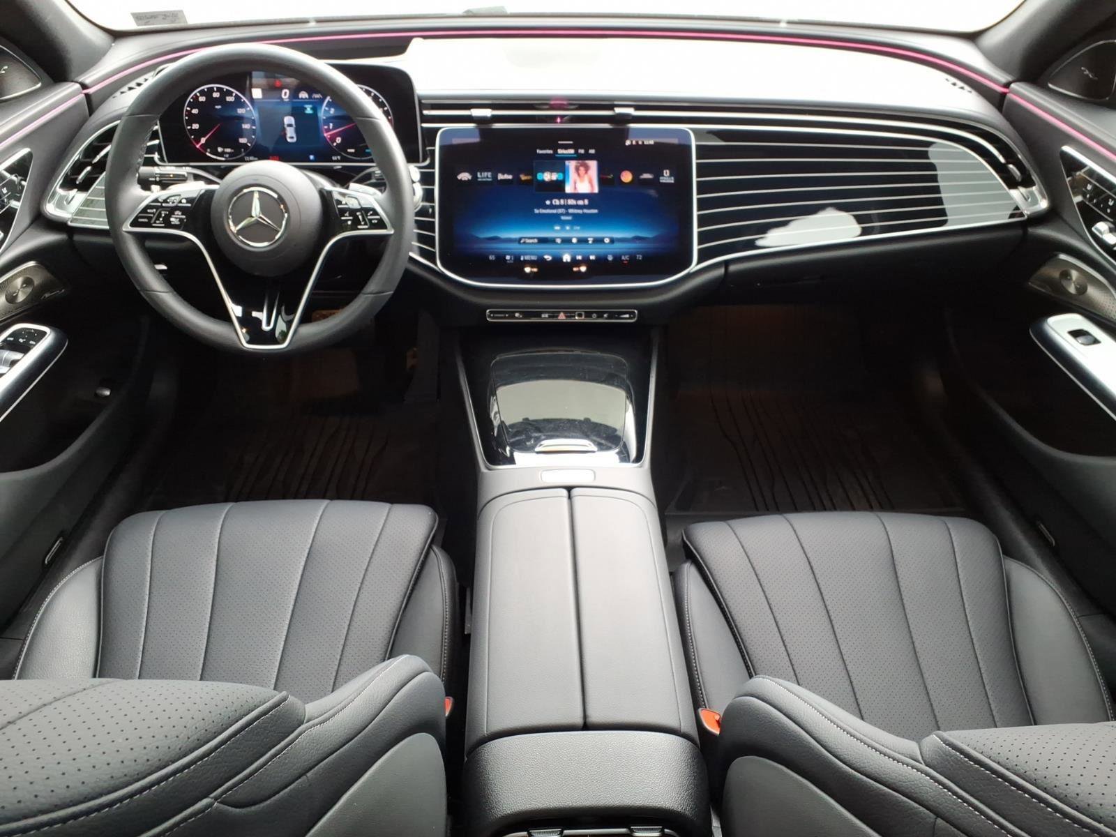 Used 2026 Mercedes-Benz E 350 4MATIC Sedan image 20