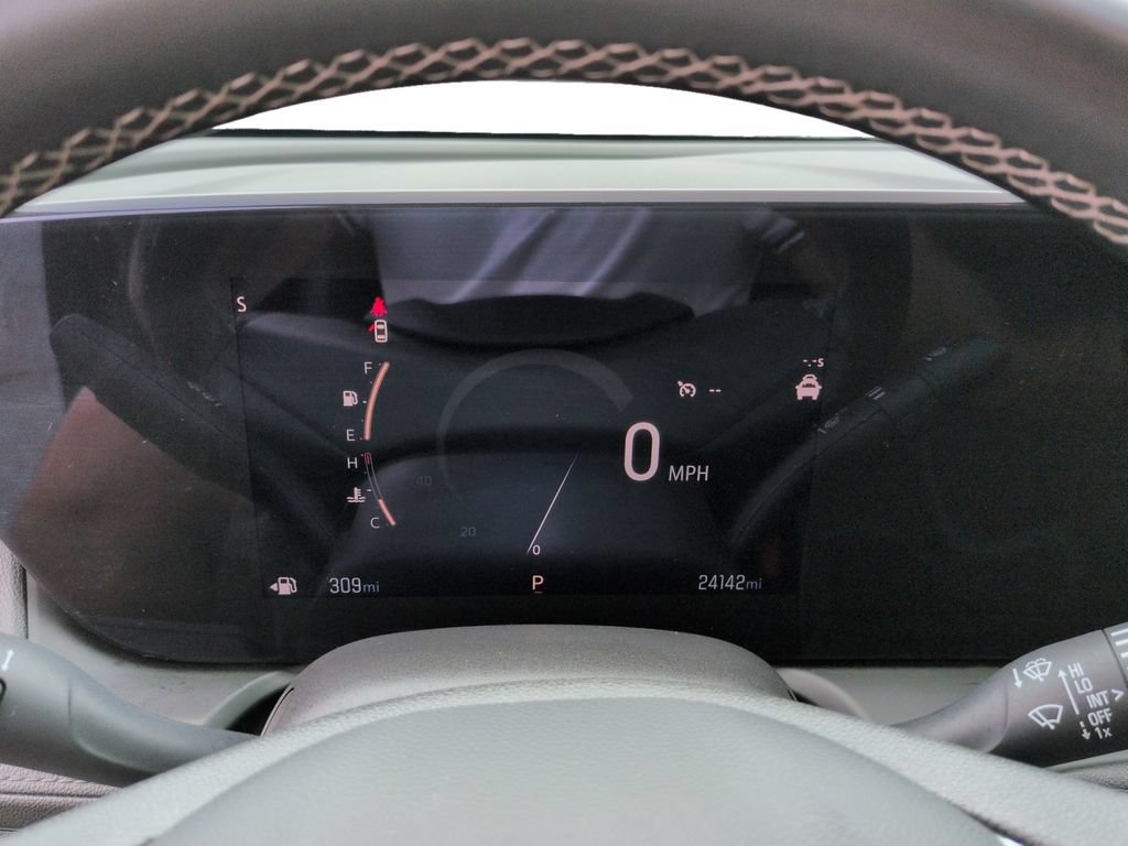 Used 2025 Buick Encore GX Preferred FWD image 23