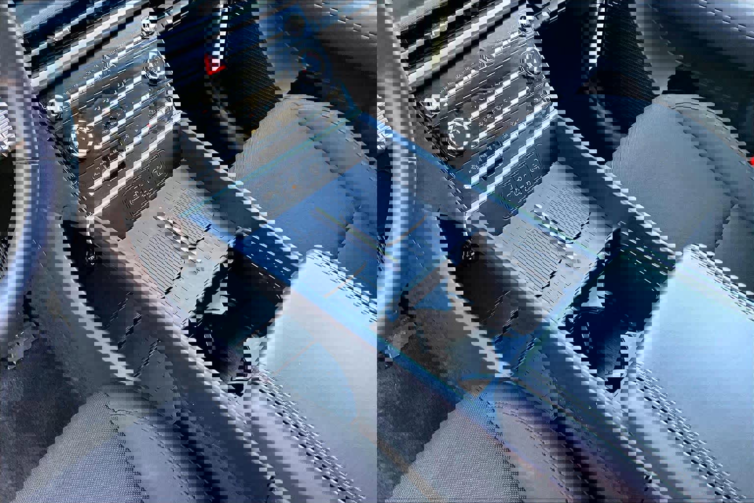 Used 2024 Hyundai Santa Fe SE image 15