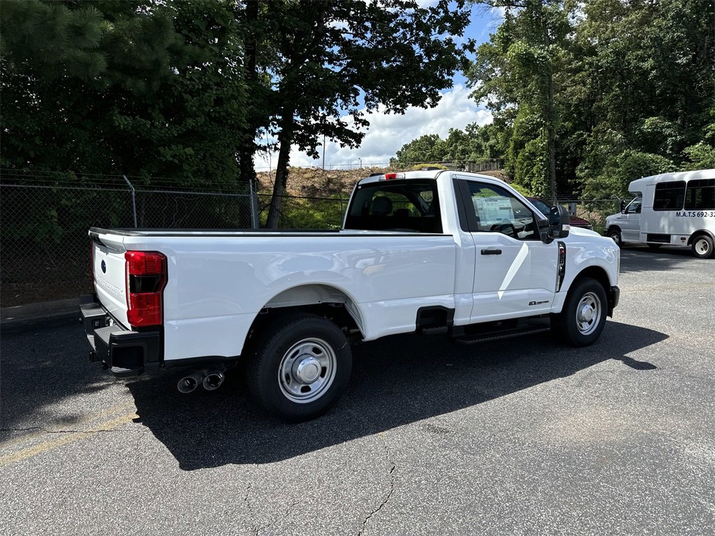 New 2025 Ford F350 XL w/ 360-Degree Camera Package image 8