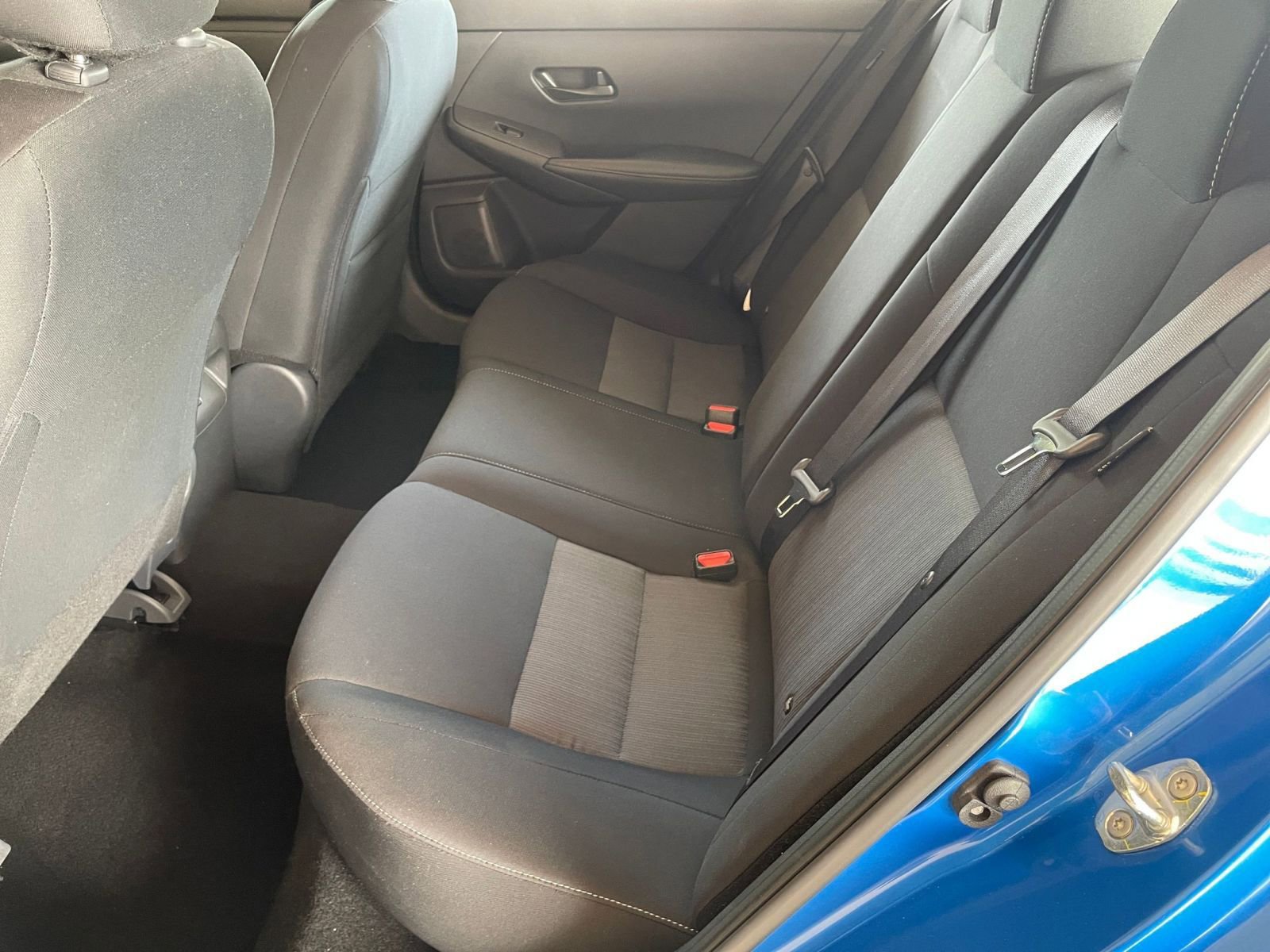 Used 2024 Nissan Sentra SV image 23