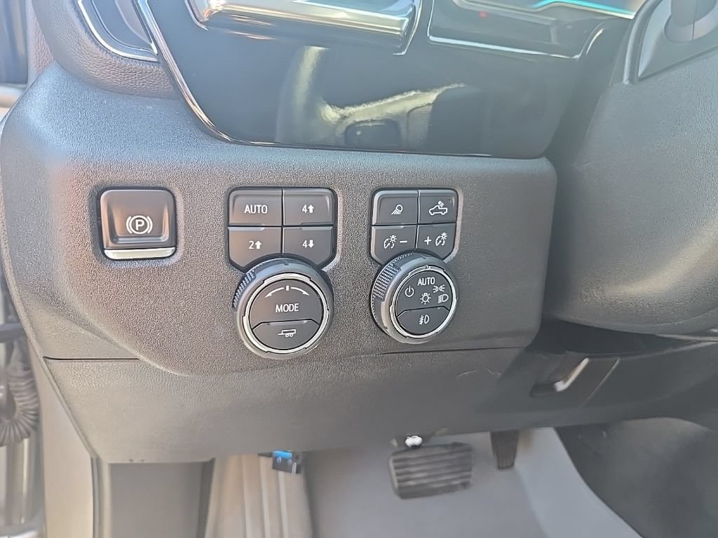 Used 2025 Chevrolet Silverado 2500 LTZ w/ Trail Boss Package AWD/4WD image 11
