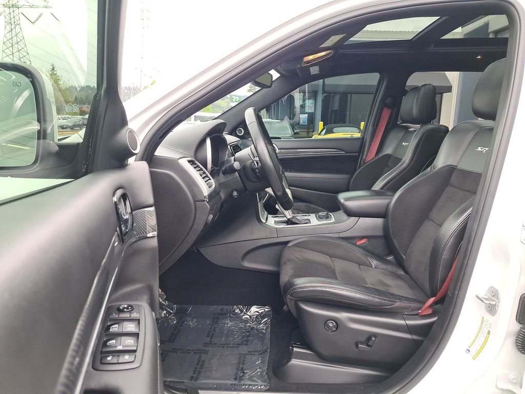 Used 2019 Jeep Grand Cherokee SRT AWD/4WD image 11