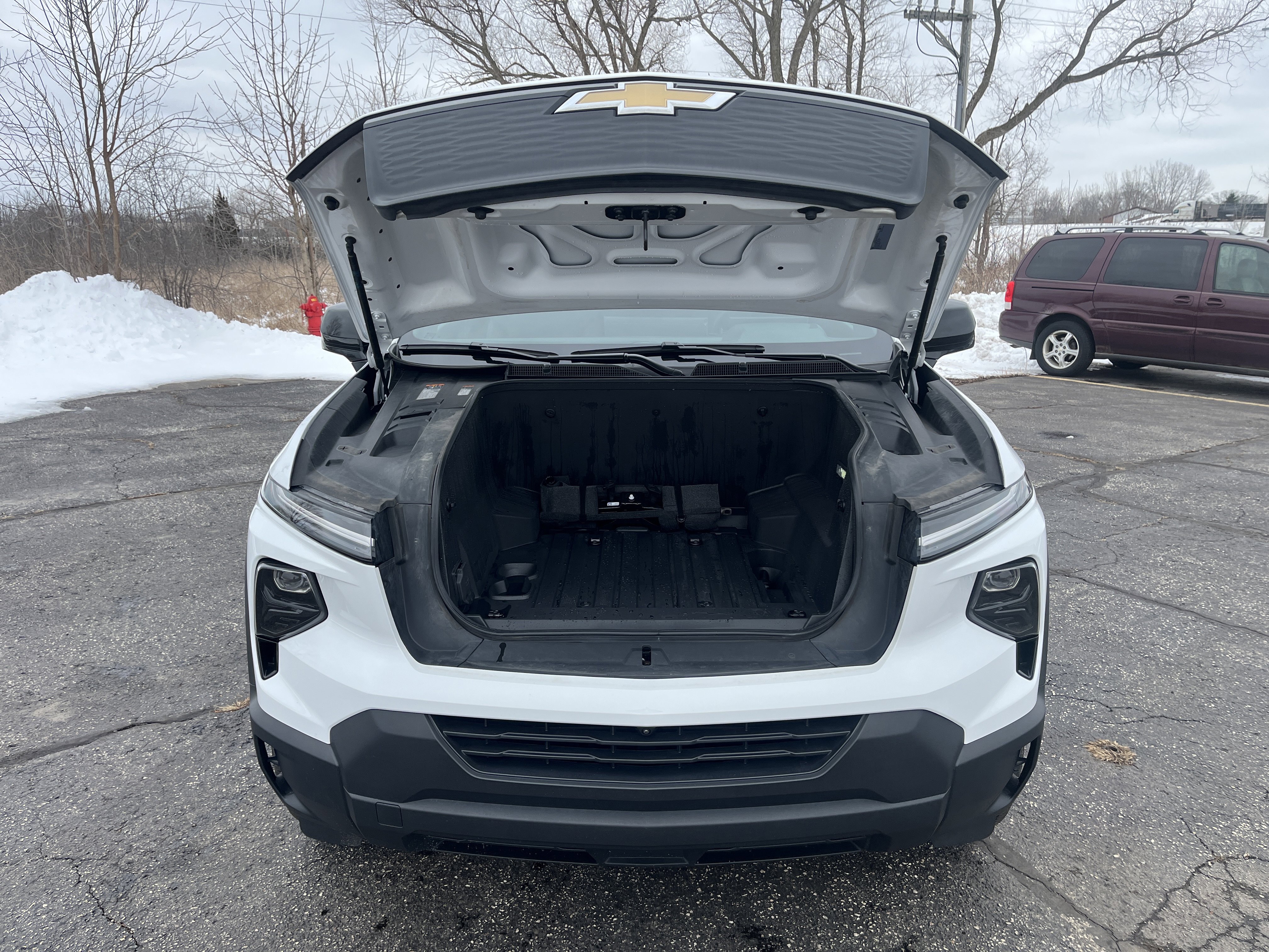 Used 2025 Chevrolet Silverado EV W/T image 11