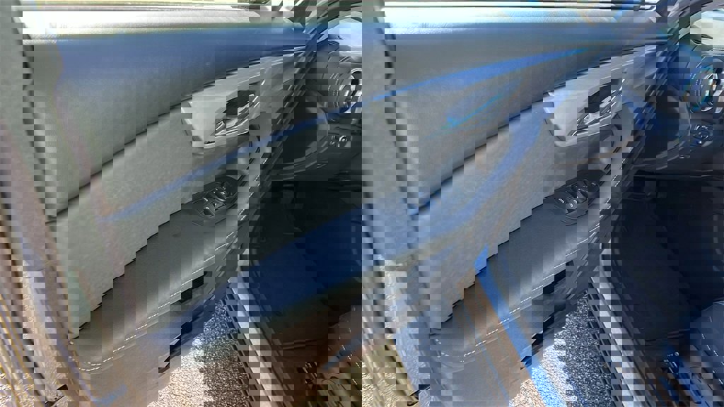 New 2025 Chevrolet Blazer LT w/ Midnight/Sport Edition image 11