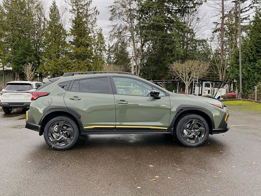 Used 2025 Subaru Crosstrek 2.5i Sport w/ Crosstrek Mirror Package AWD/4WD image 8