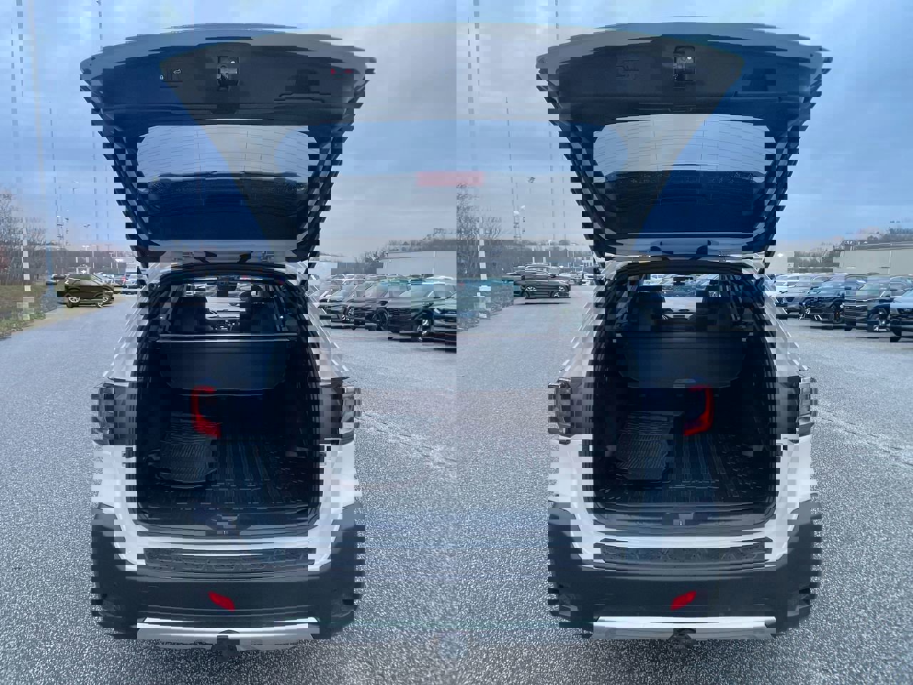 Used 2025 Subaru Outback Limited image 26