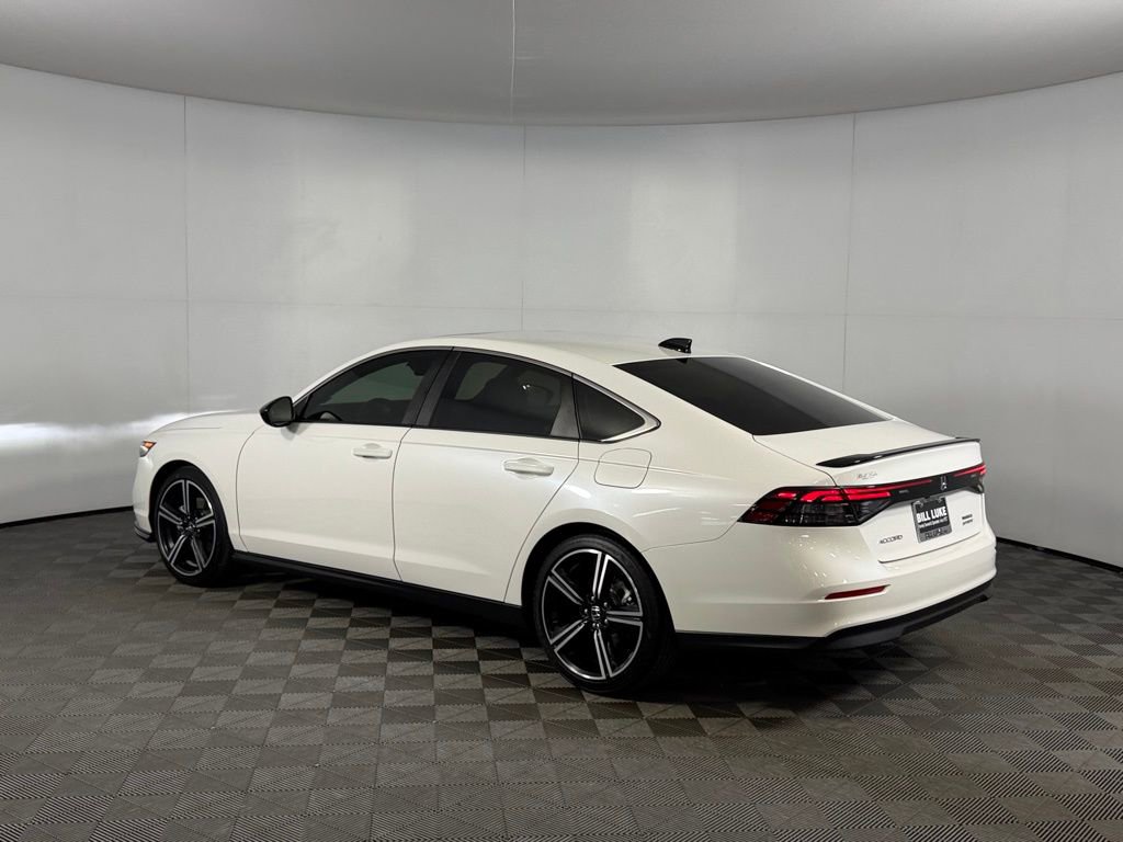Used 2025 Honda Accord Sport image 7