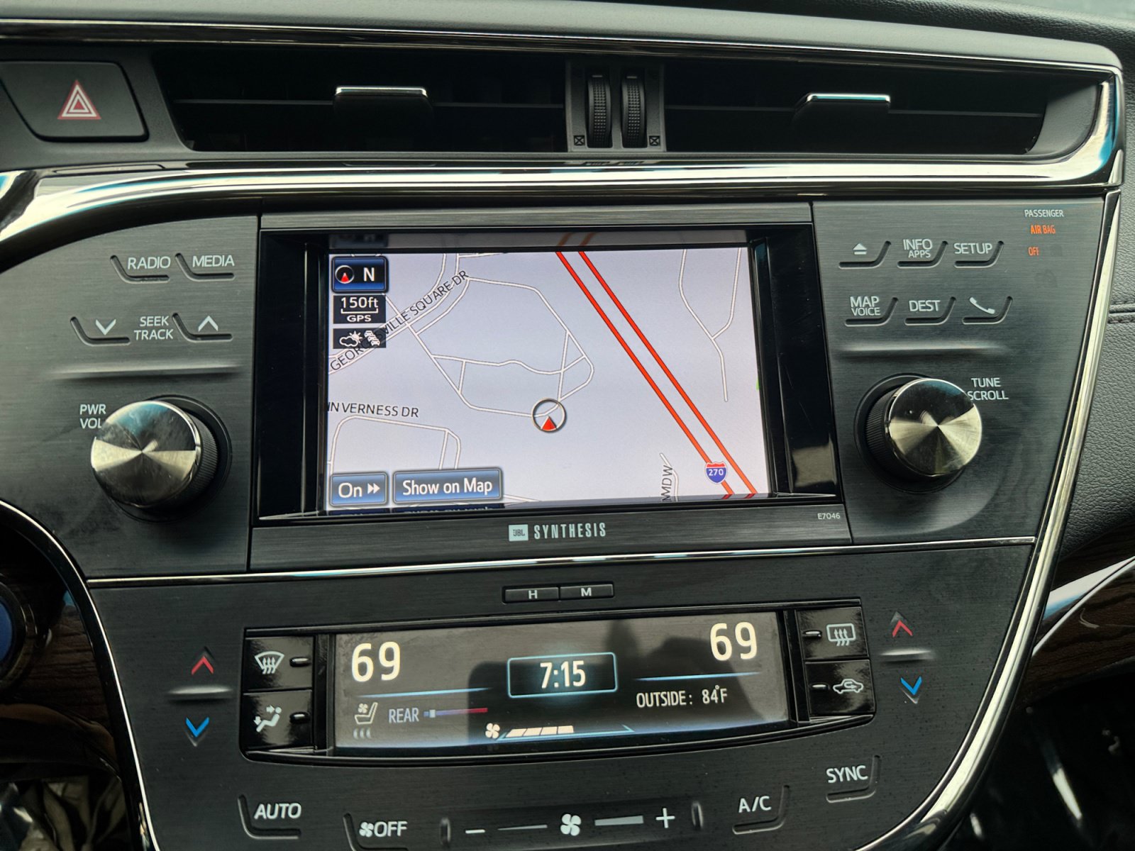 Used 2013 Toyota Avalon Limited FWD image 19