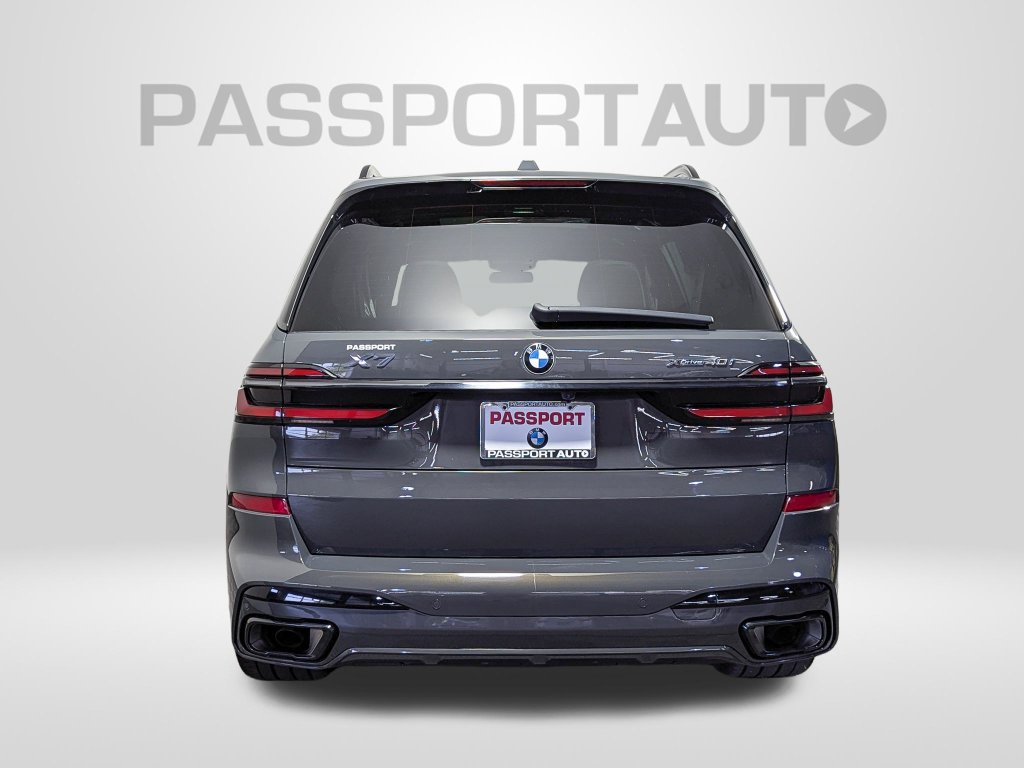 Certified 2024 BMW X7 xDrive40i w/ Executive Package AWD/4WD image 3