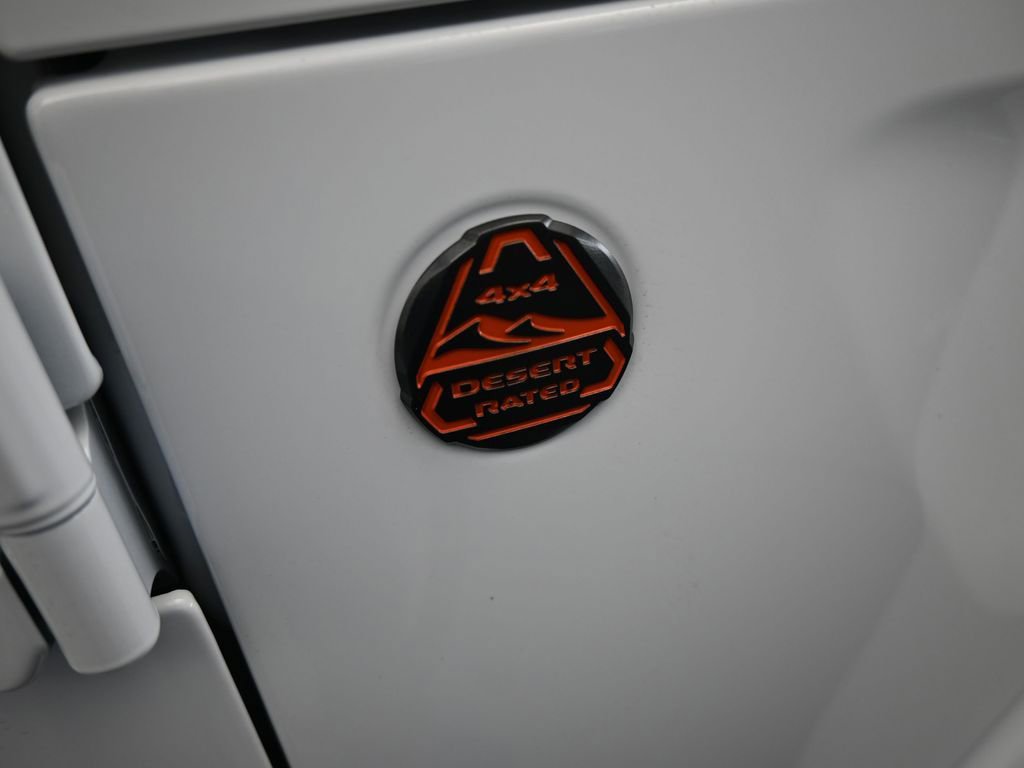 New 2026 Jeep Gladiator Mojave image 43