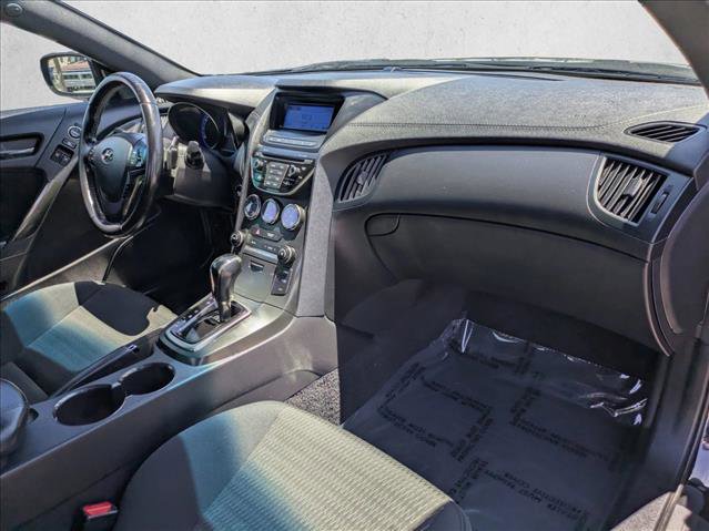 Used 2014 Hyundai Genesis 2.0T RWD image 18