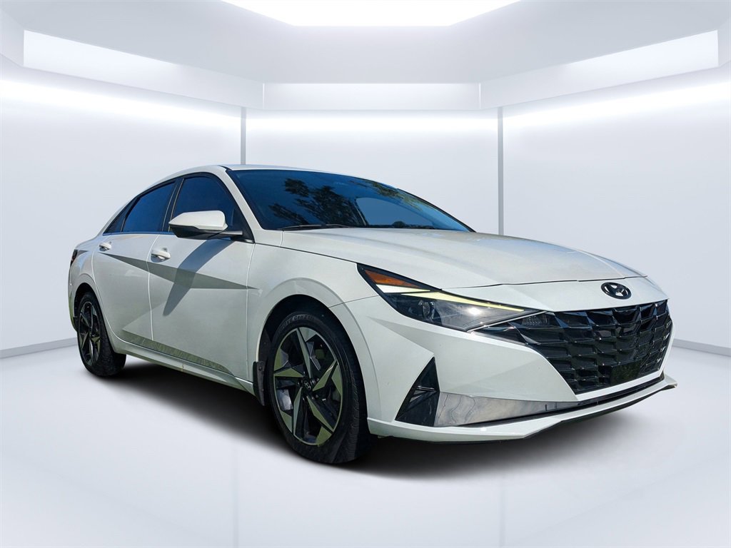 Used 2022 Hyundai Elantra Limited
